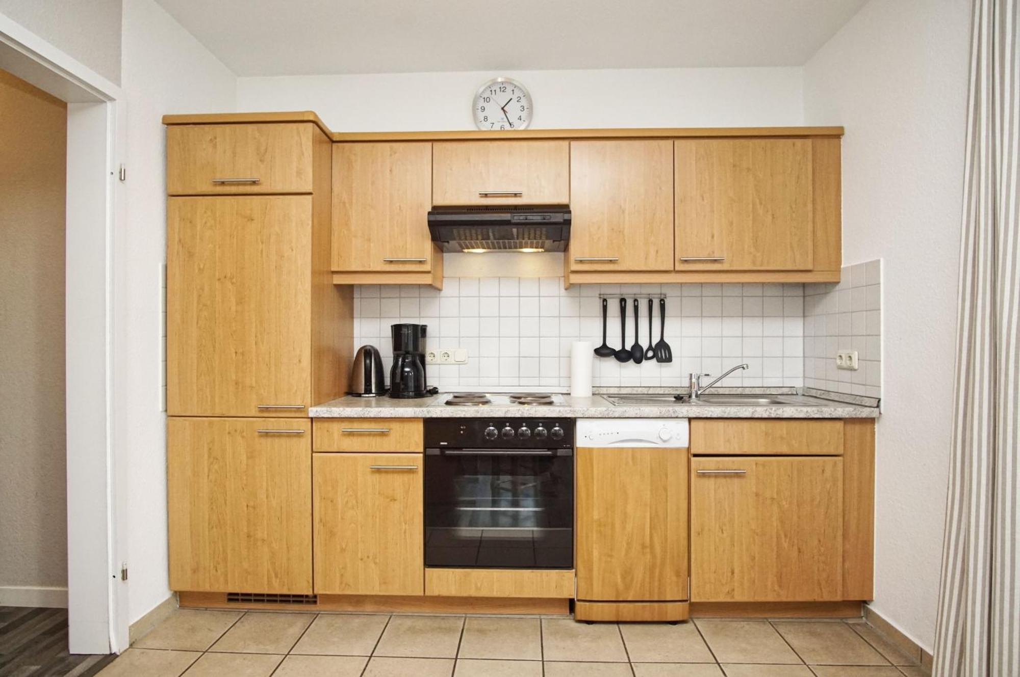 Zentrale Fewo Mit Balkon, Gratis Nutzung Vom Ahoi Erlebnisbad Und Sauna In Sellin - Villa Buskam Fewo 27 Goehren (Ruegen) Exterior foto