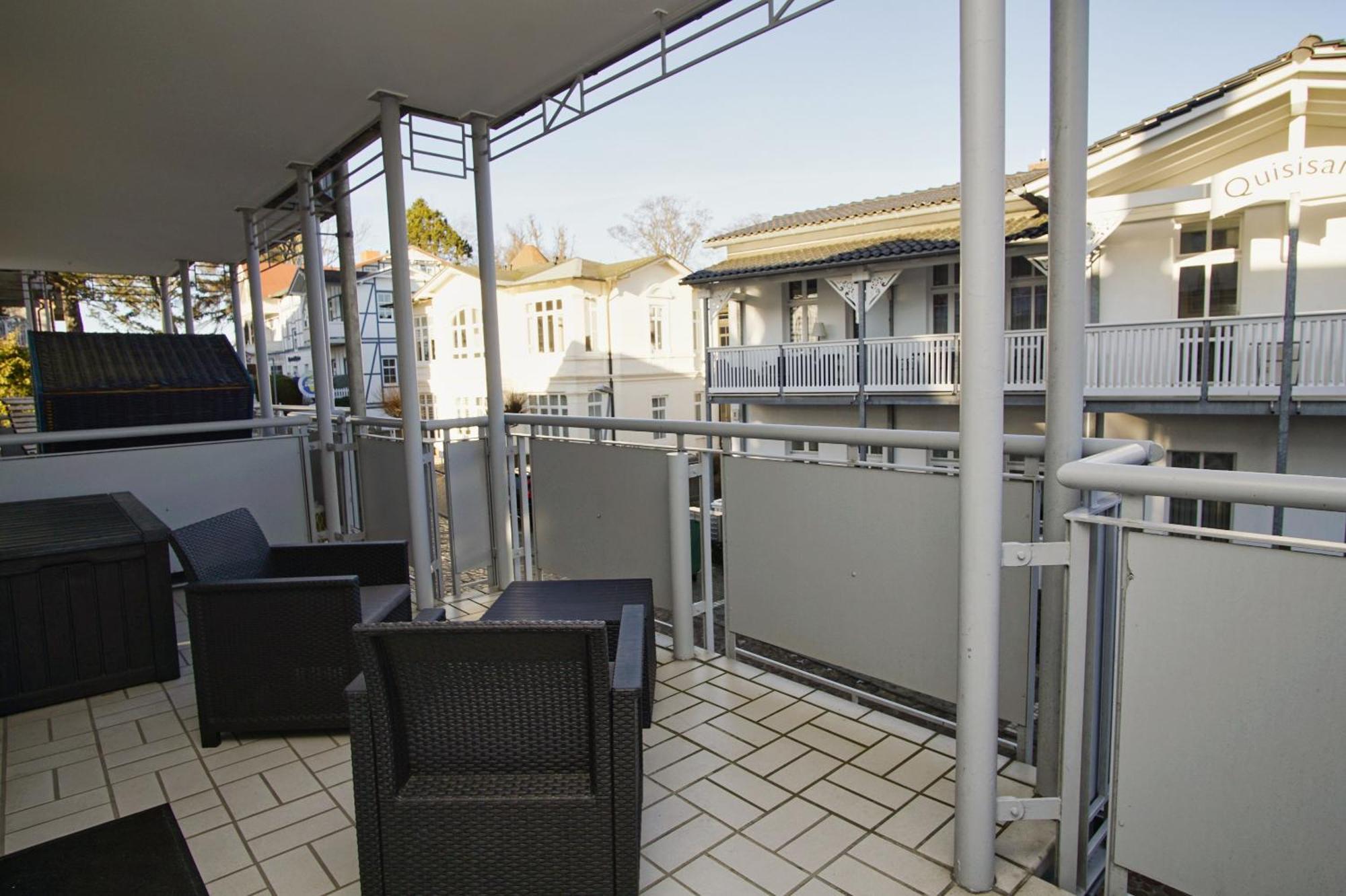 Zentrale Fewo Mit Balkon, Gratis Nutzung Vom Ahoi Erlebnisbad Und Sauna In Sellin - Villa Buskam Fewo 27 Goehren (Ruegen) Exterior foto